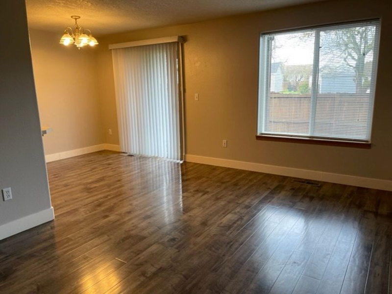 Amity Townhome: 104 Rice Lane