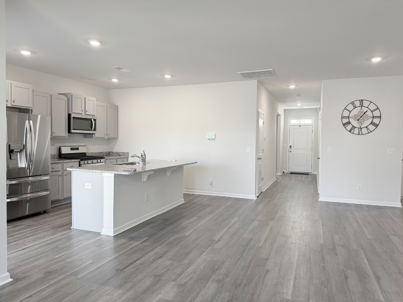 Wilmington House: 320 Windy Woods Way