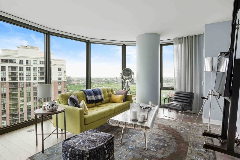 Chicago Condo: 1053 S State St