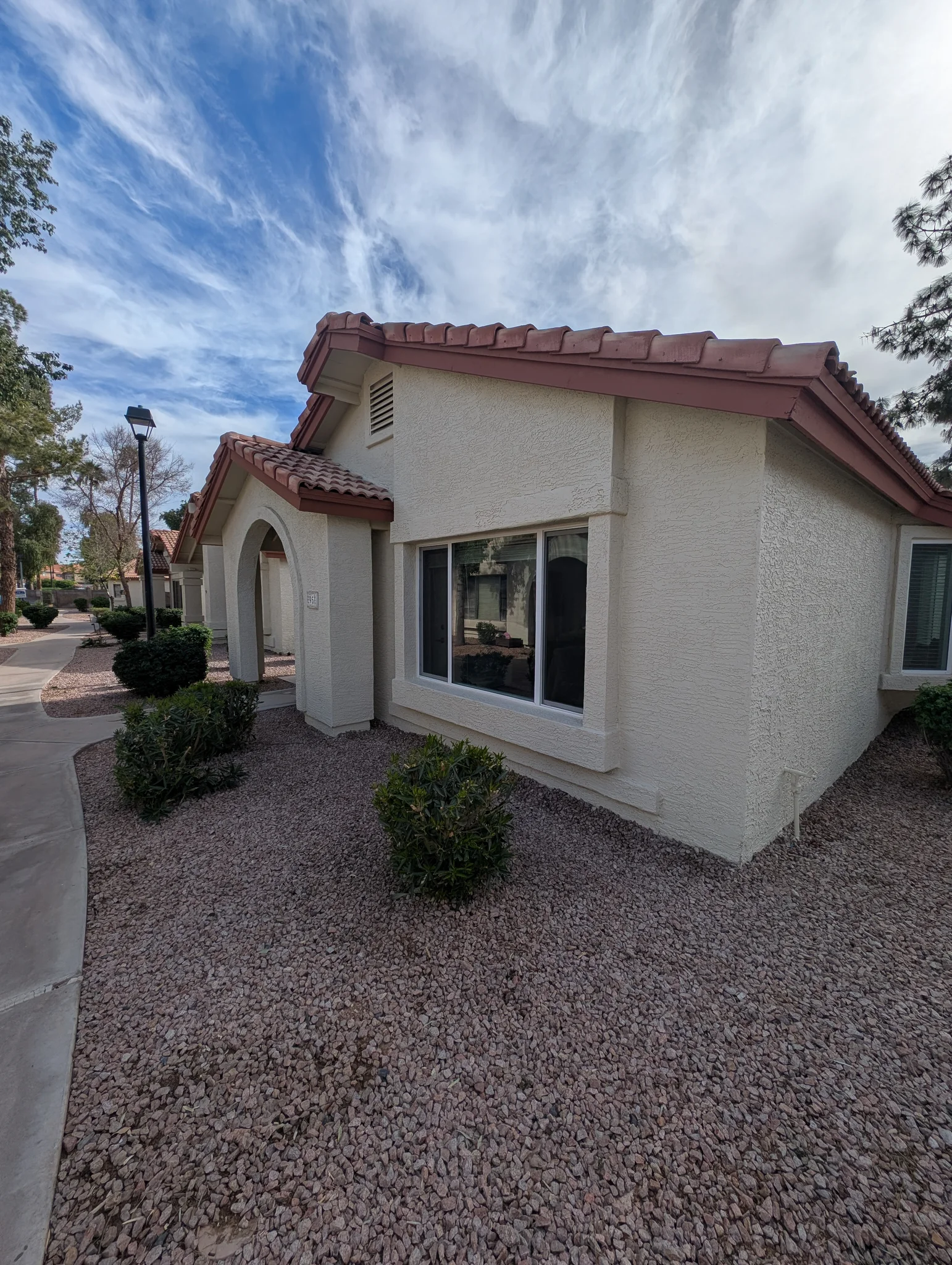 Gilbert Townhome: 1120 N. Val Vista Unit 95