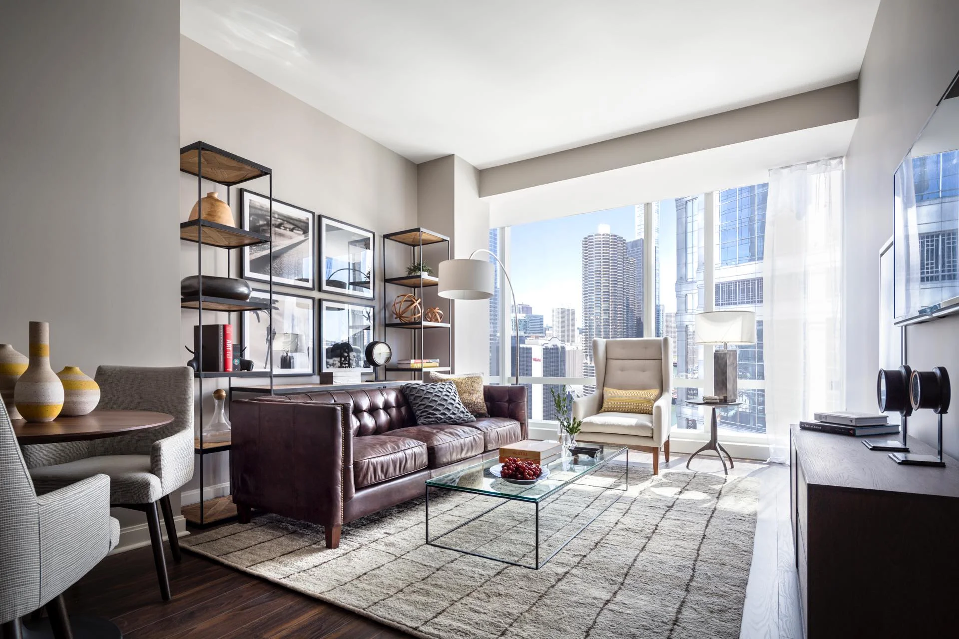 Chicago Condo: 162 N Clark St