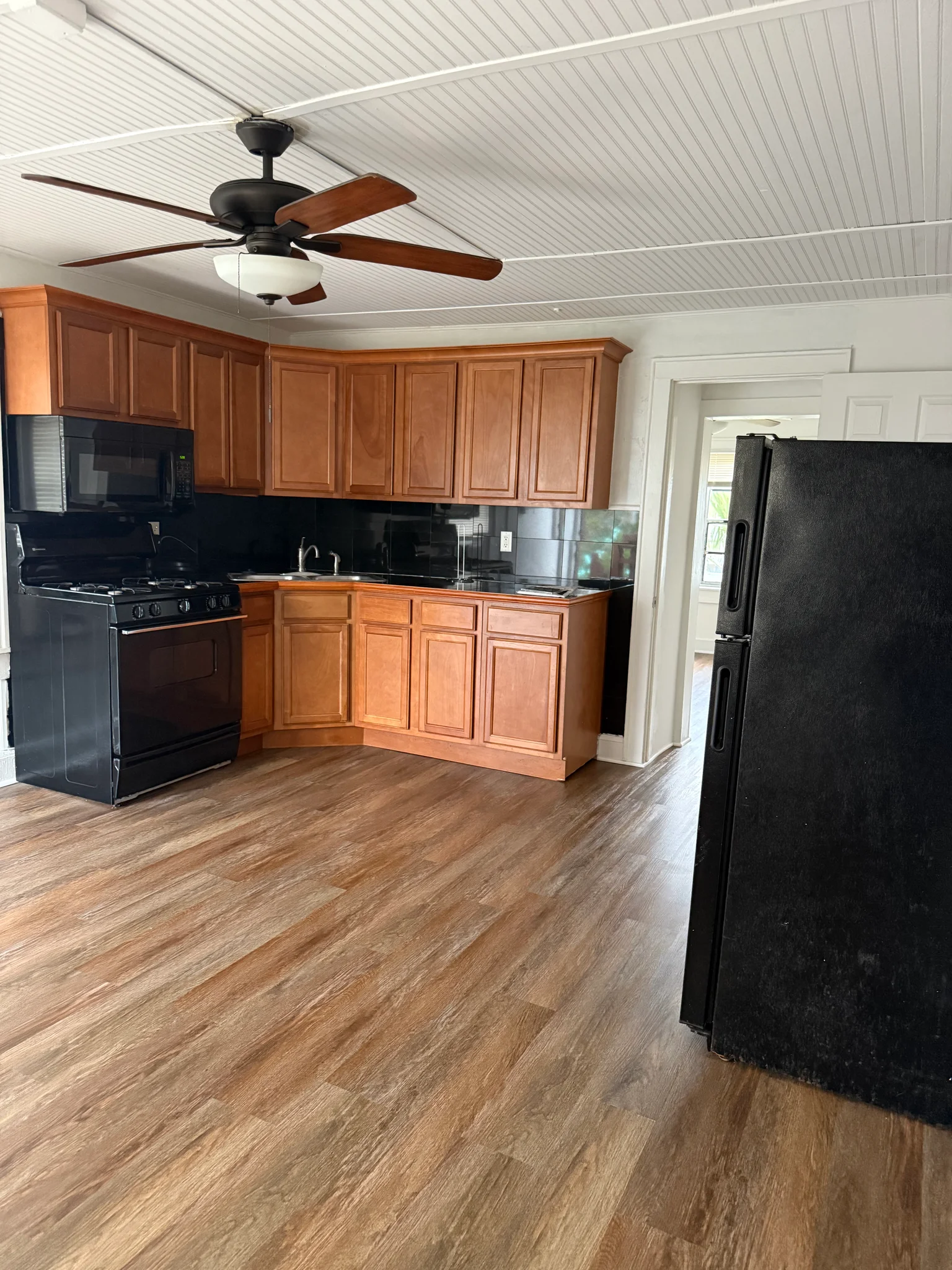 Daytona Beach Condo: 919 N Grandview Avenue