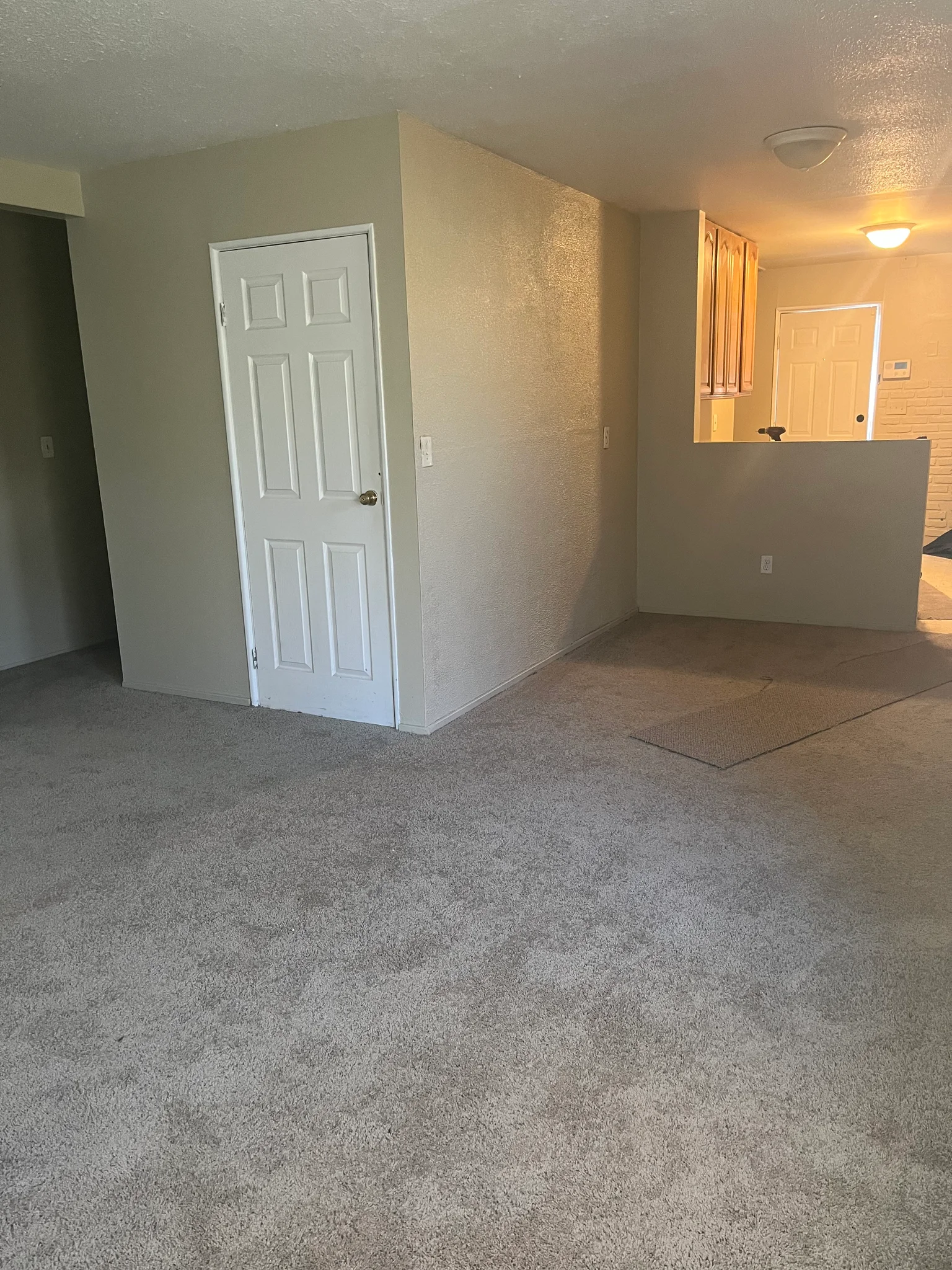 Warren House: 2500 Jackson St. S.W