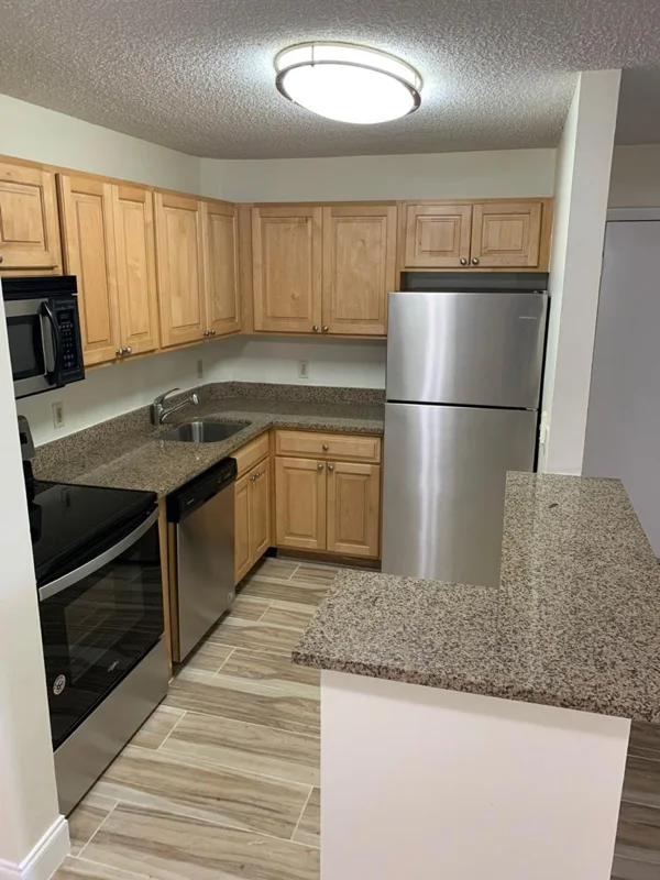 Fort Lauderdale Apartment: 10765 Cleary Blvd