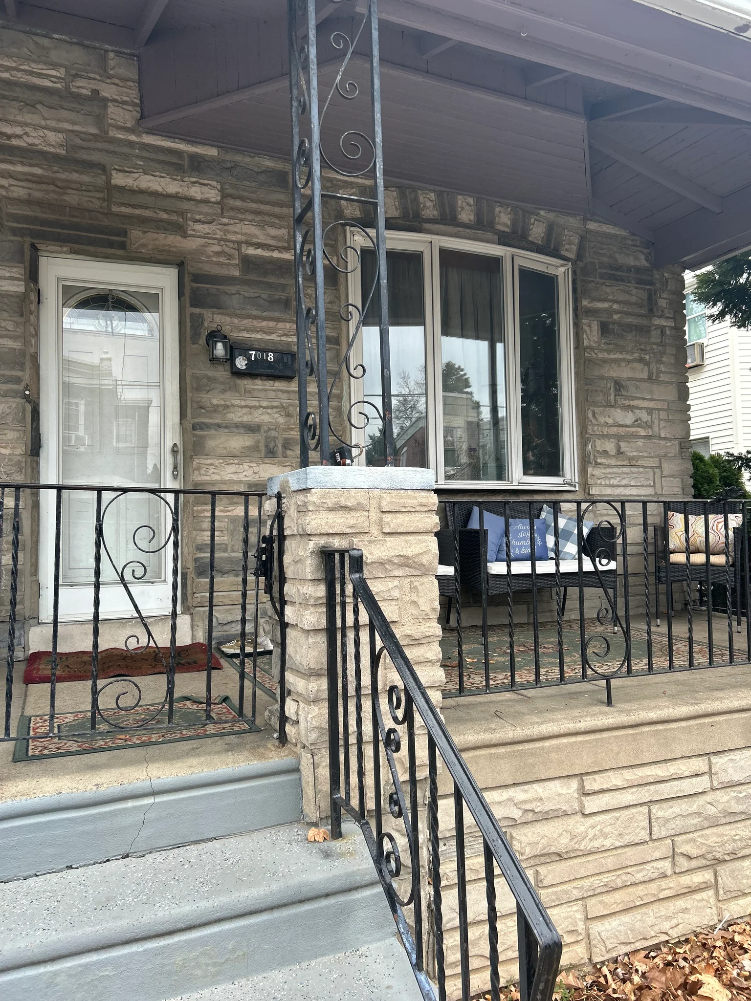 Philadelphia House: 7018, Vandike St