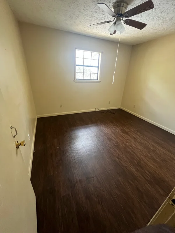 Brookhaven Apartment: 576 Halbert Heights Rd