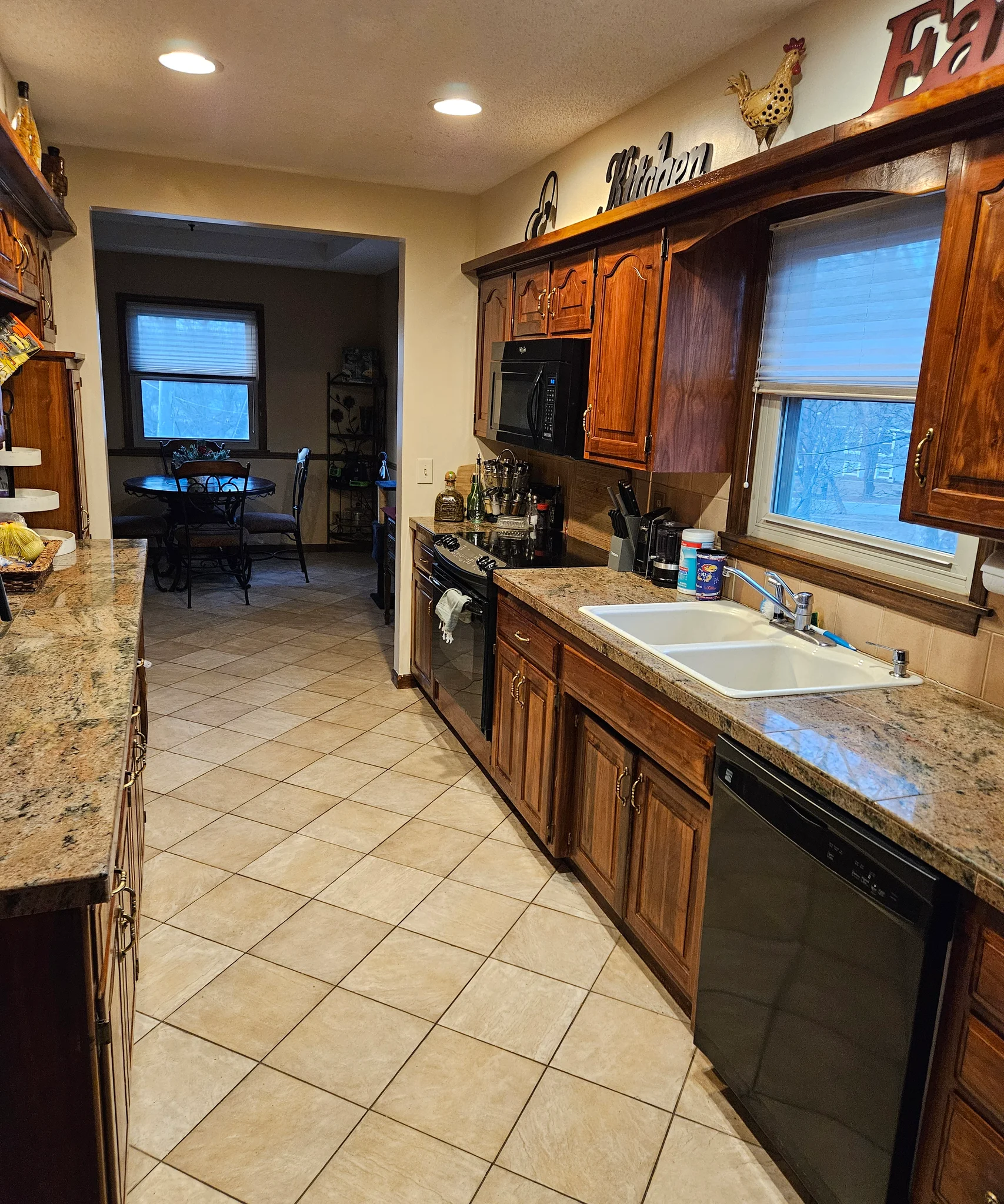 LAWRENCE House: 3104 Rimrock Dr