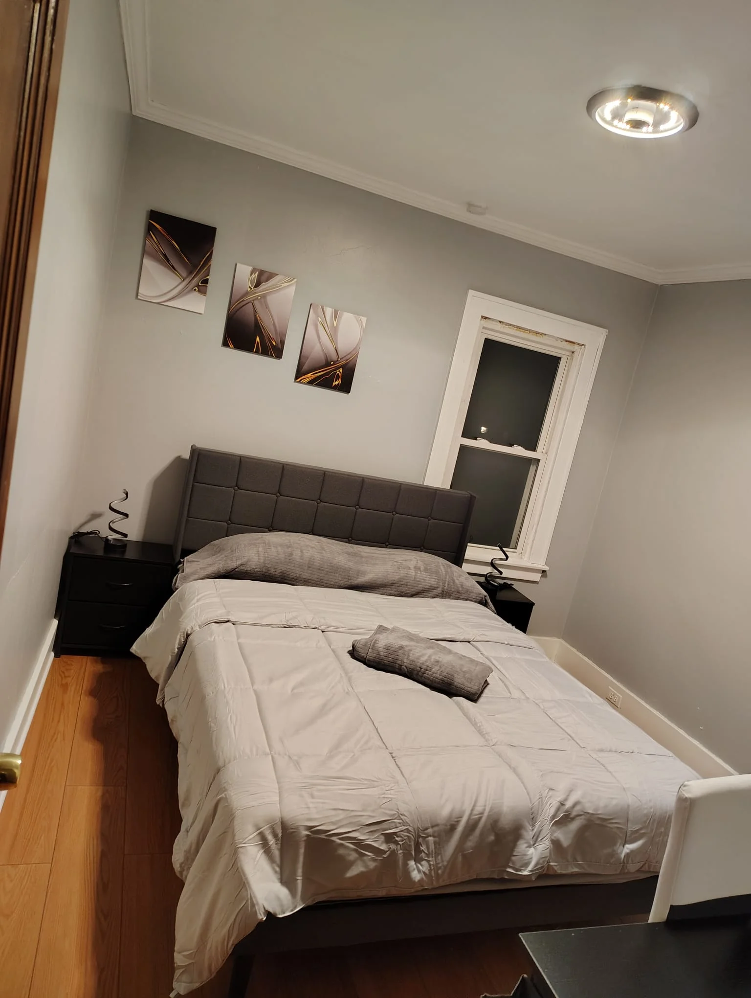 Pontiac House: 3 Voorheis Street