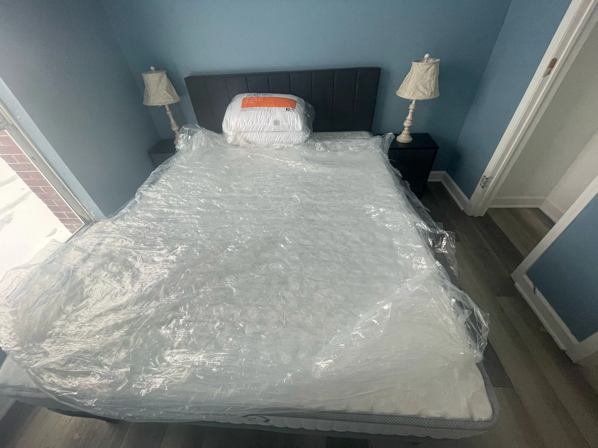 Pontiac House: 8 Robinwood Street