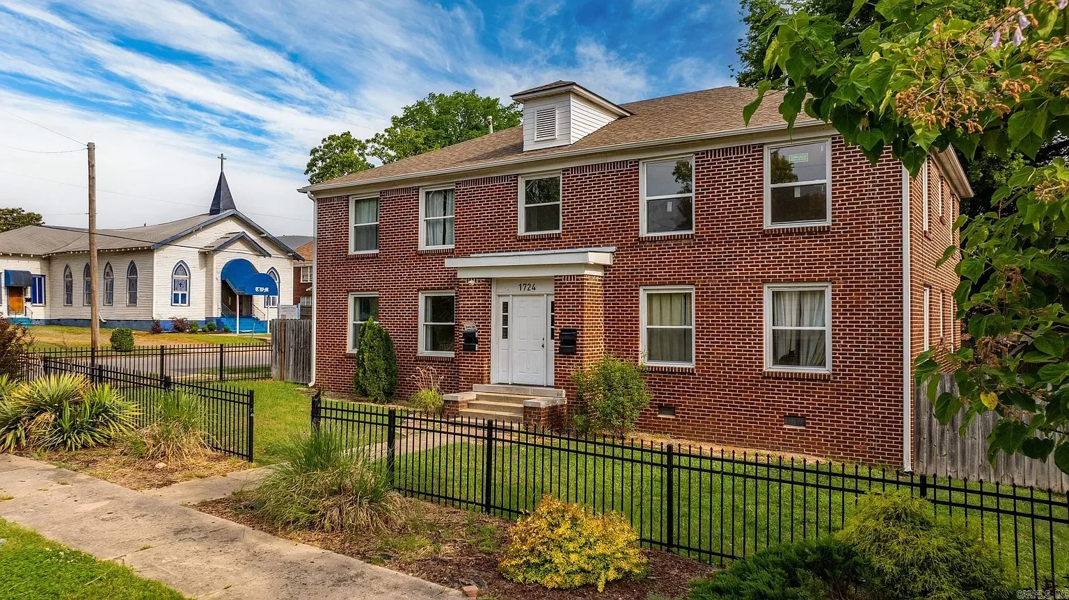 Little Rock Multiplex: 1724 W 19th Street