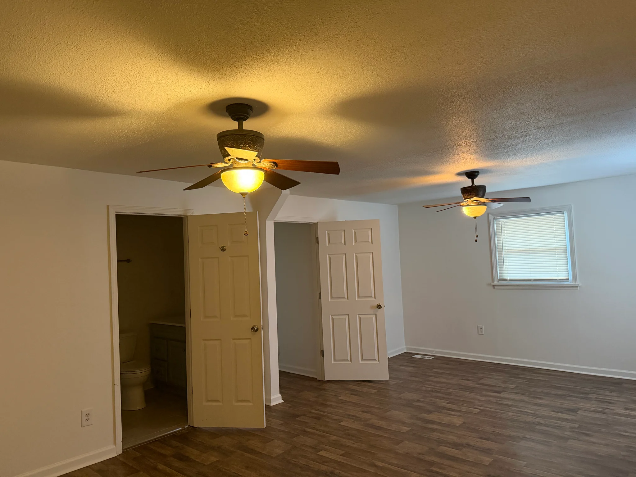 Louisville House: 5302 Vista John Dr