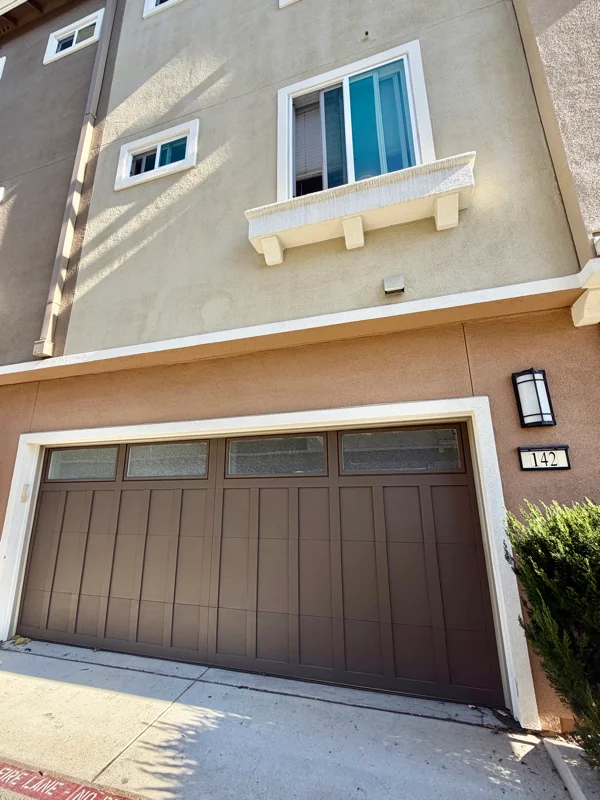 Morgan Hill Townhome: 142 Triggs Lane