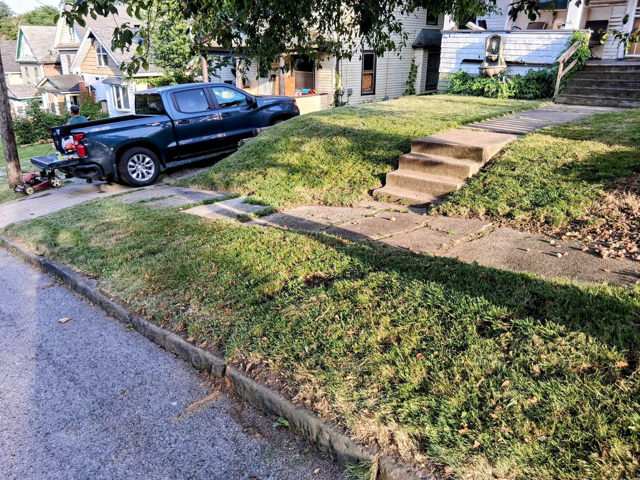 Youngstown House: 1807 Pointview Avenue