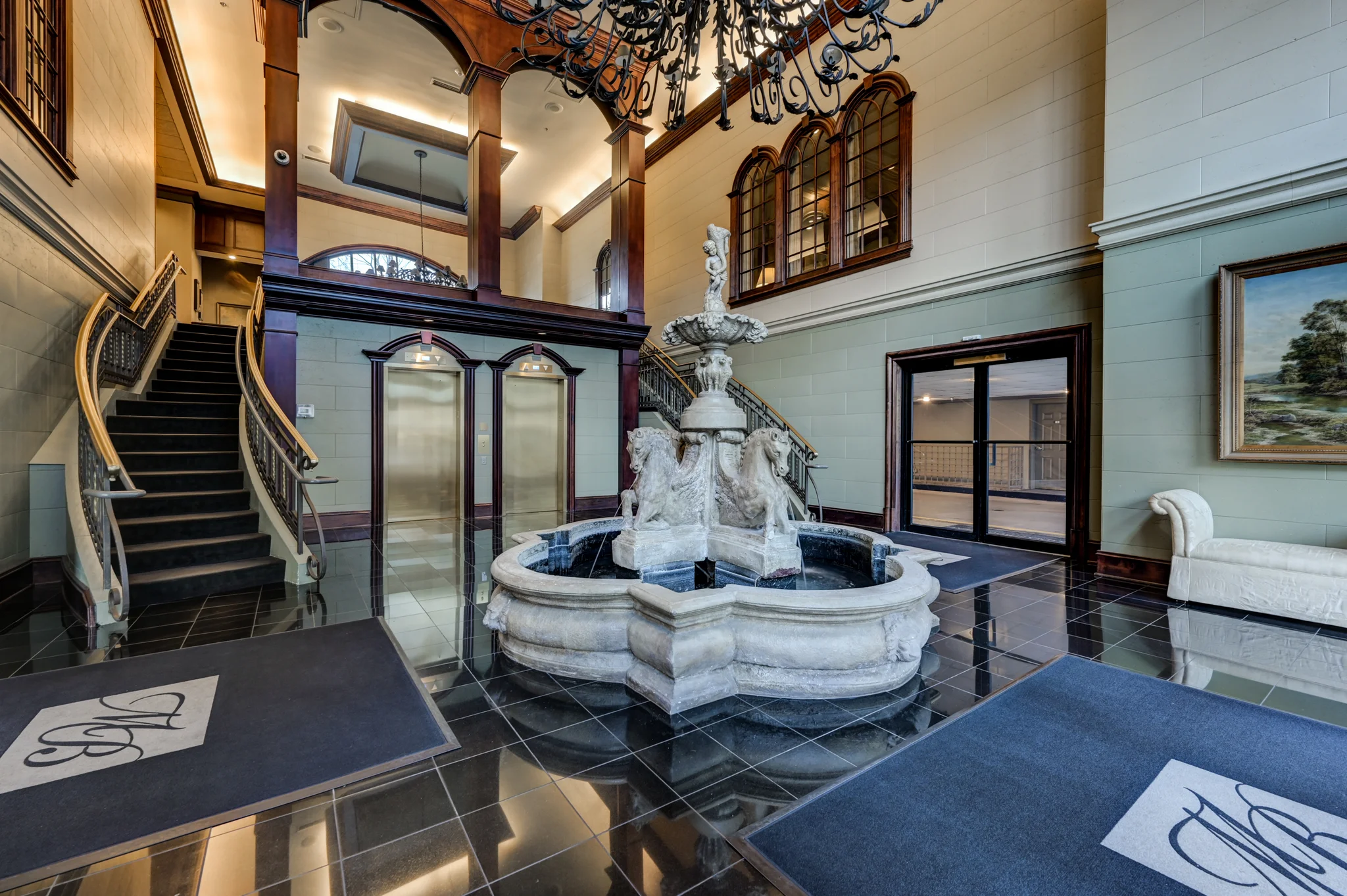 Atlanta Condo: 3334 Peachtree Rd NE