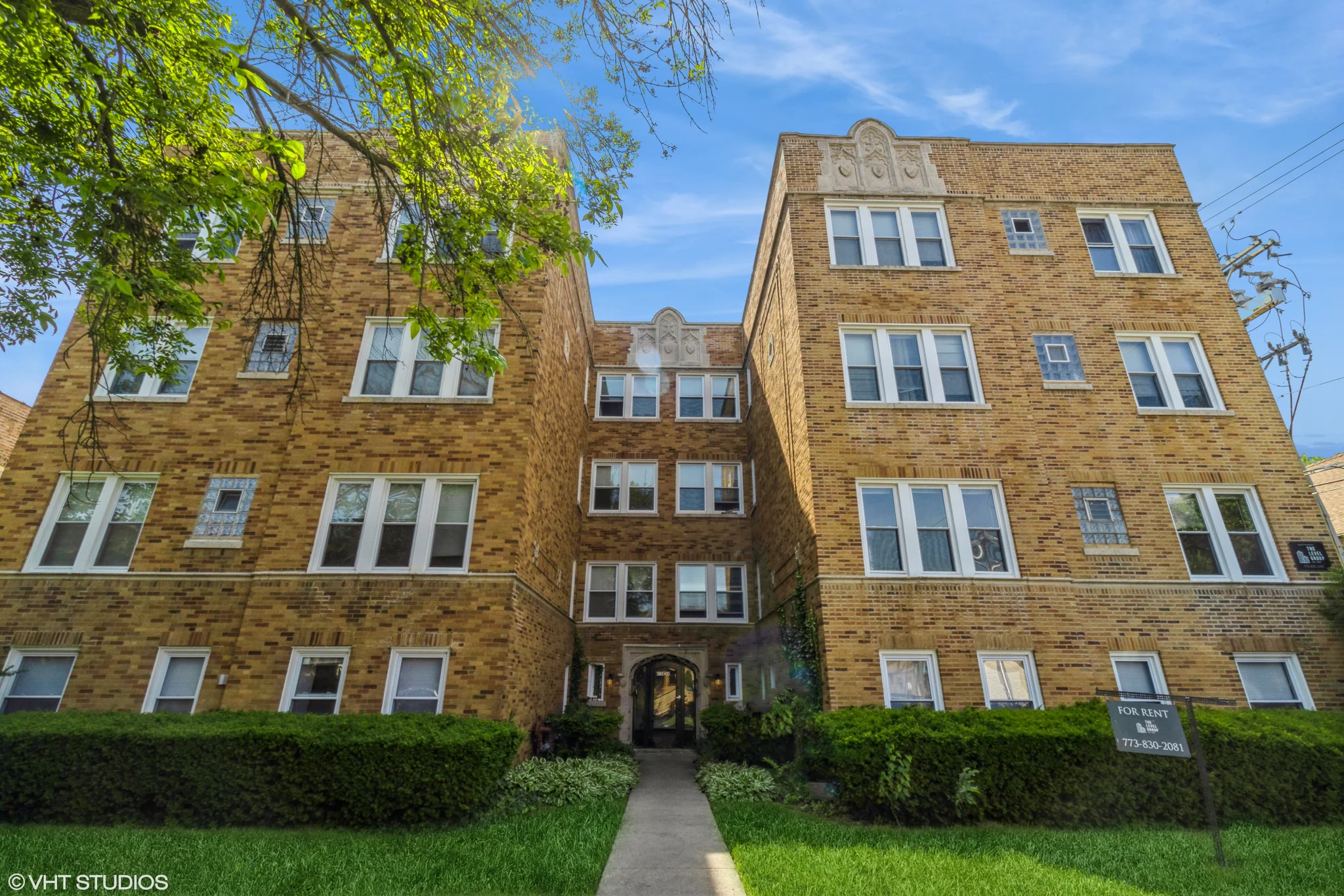 chicago Apartment: 4738 N Lowell Ave