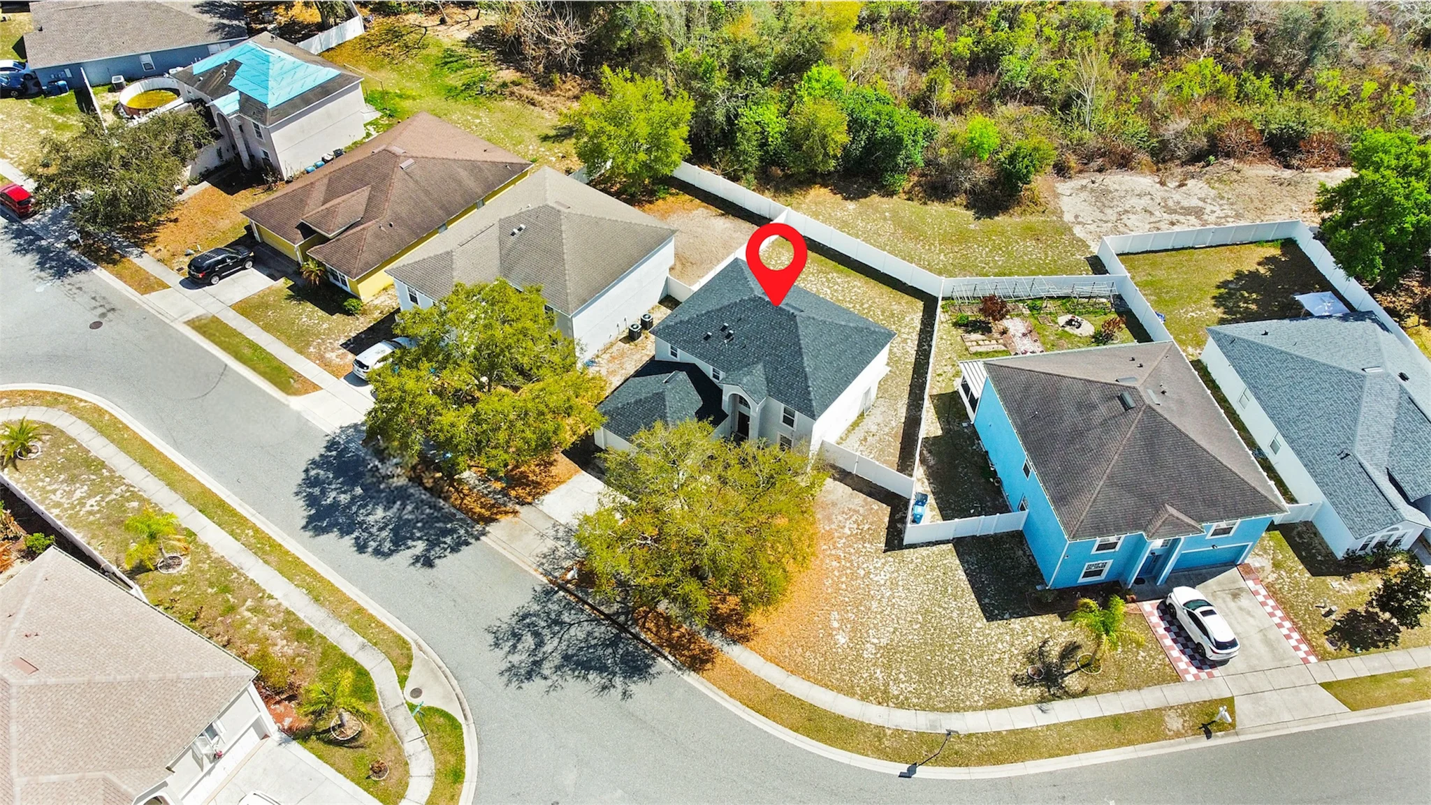 Haines City House: 1035 Ronlin St