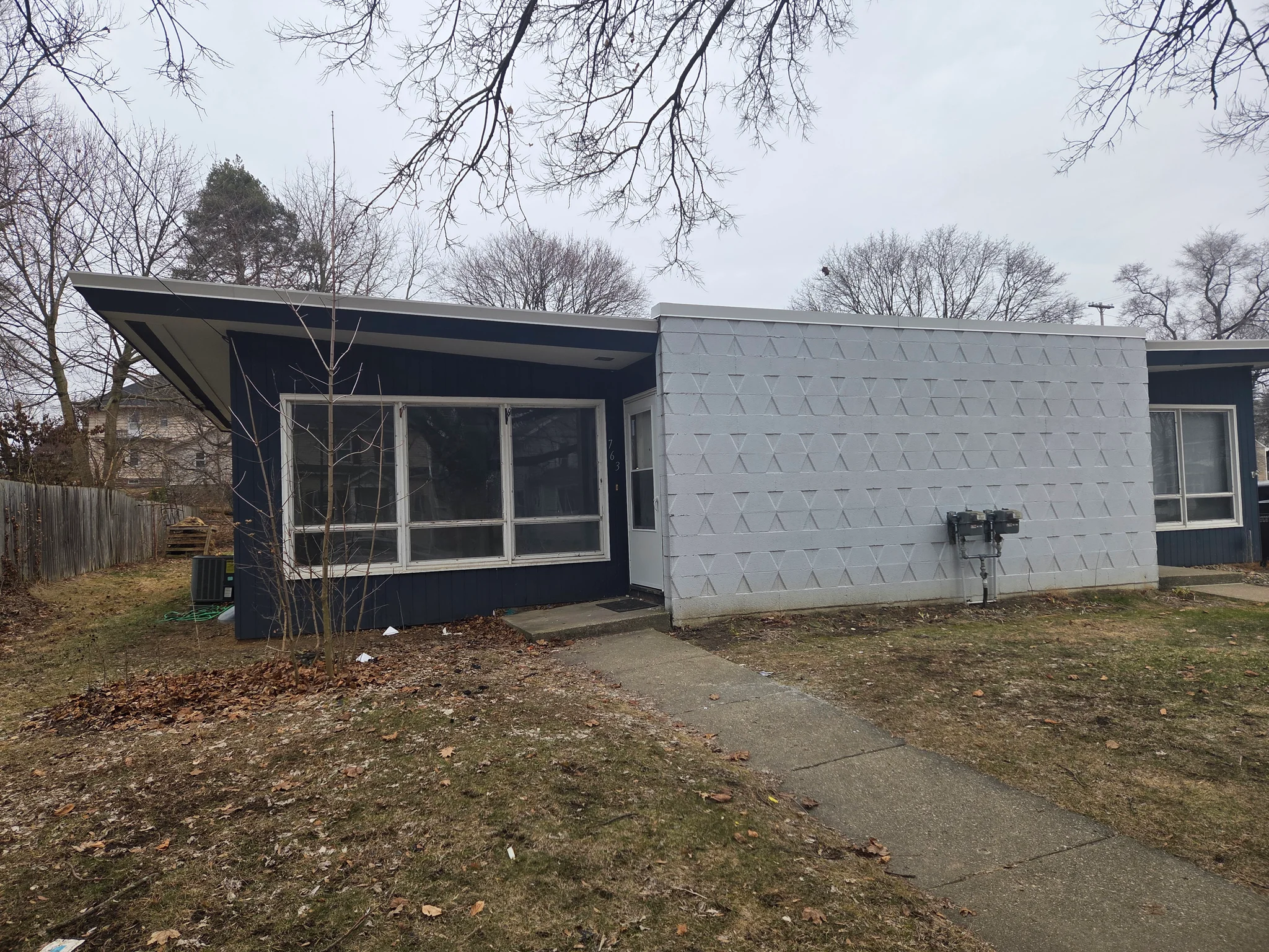 Jackson Multiplex: 763 Douglas