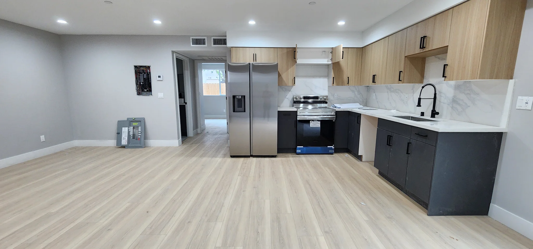 North Hollywood Multiplex: 5725 Klump Ave