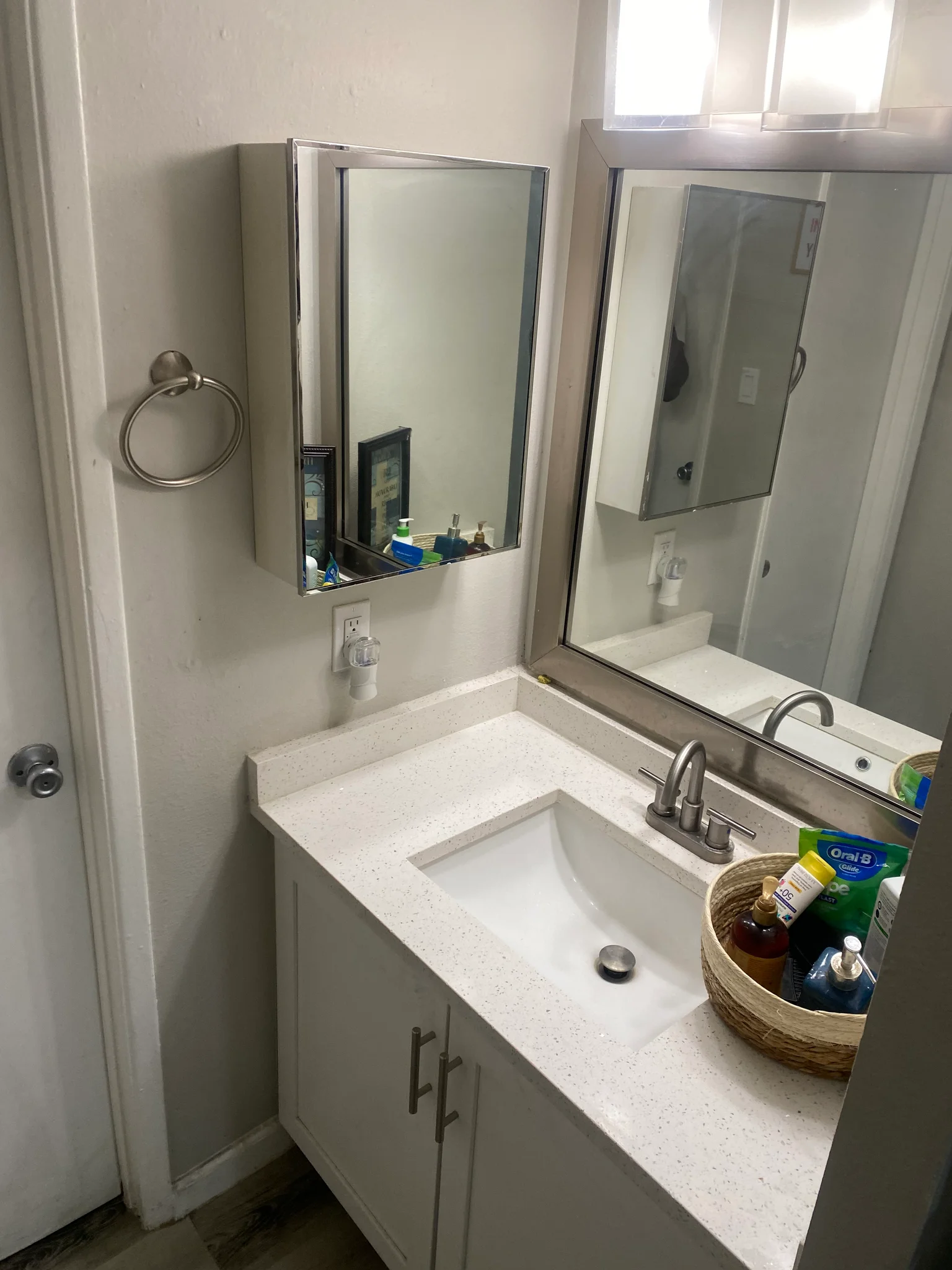 Tempe Apartment: 1330 W Broadway Rd