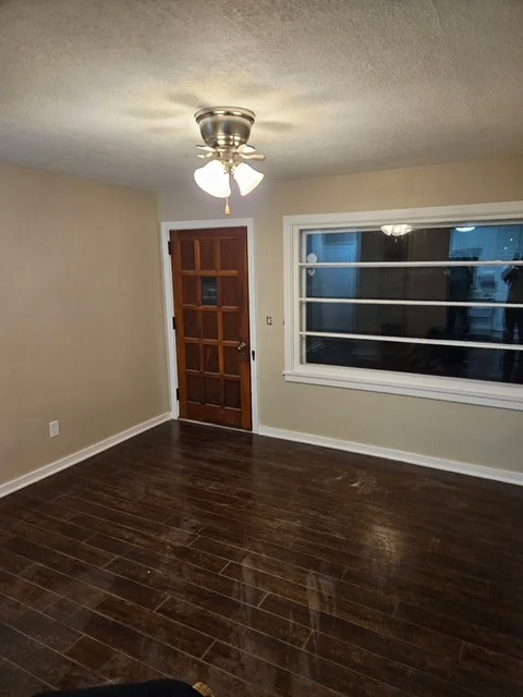 Grantsburg House: 423 N Pine Street