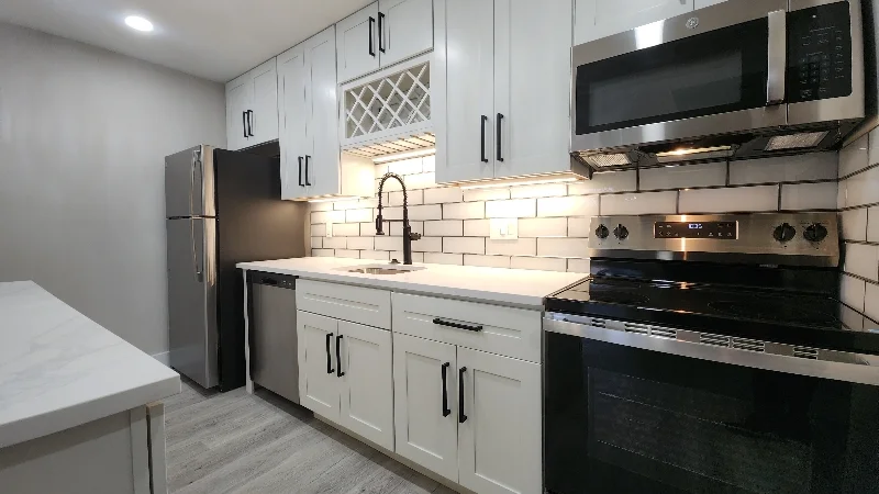 St Louis Apartment: 914 Concordia Lane