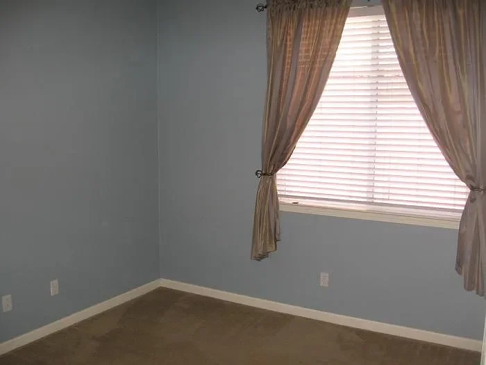 Vacaville House: 1091 Cabernet Court