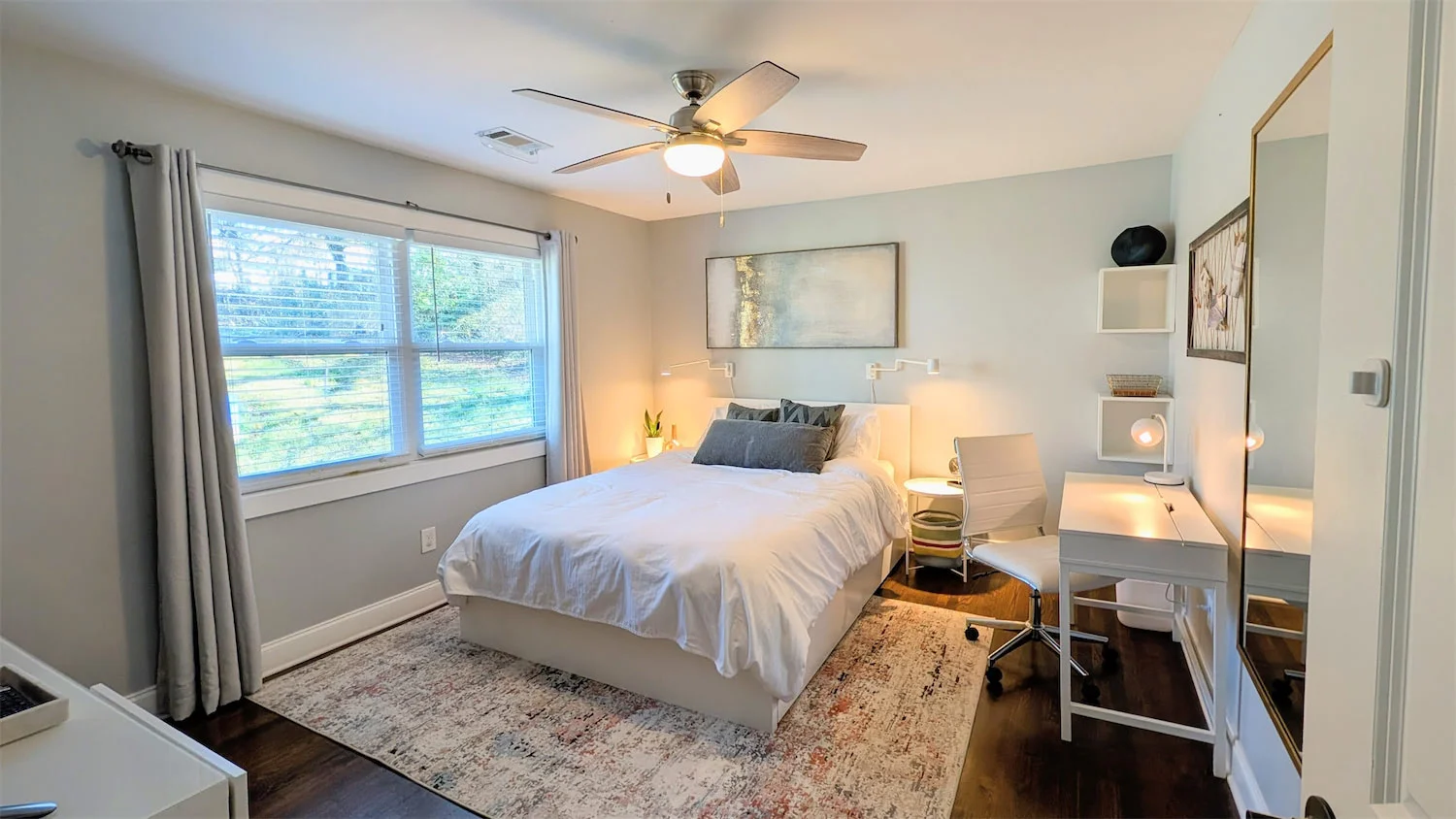 Smyrna Multiplex: 831 Parkway Dr SE