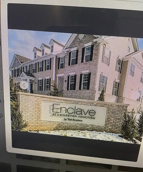 Princeton Townhome: 18 Peacock way