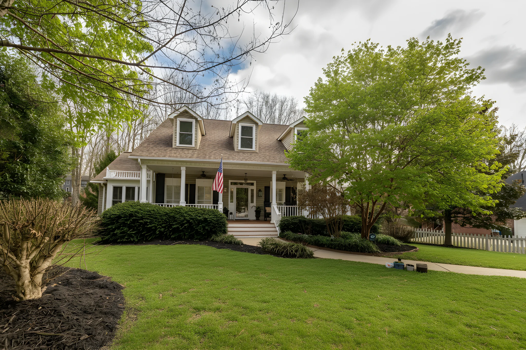 Greenville House: 10 Lotus Ct