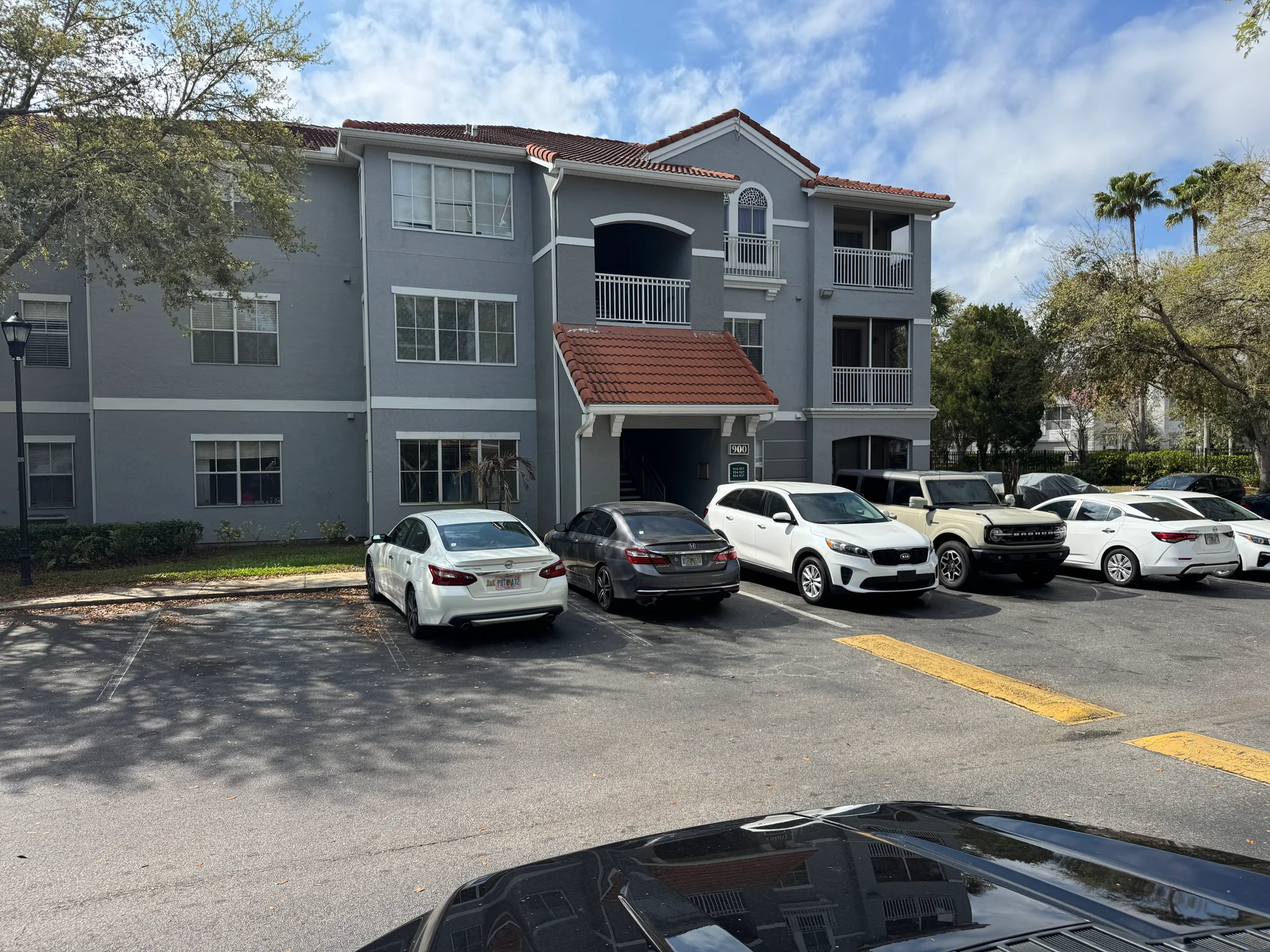 Tampa Condo: 18001 Richmond Pl Dr