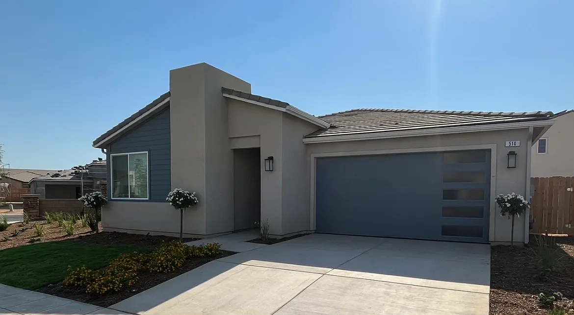 Madera House: 514 Cathedral Ct