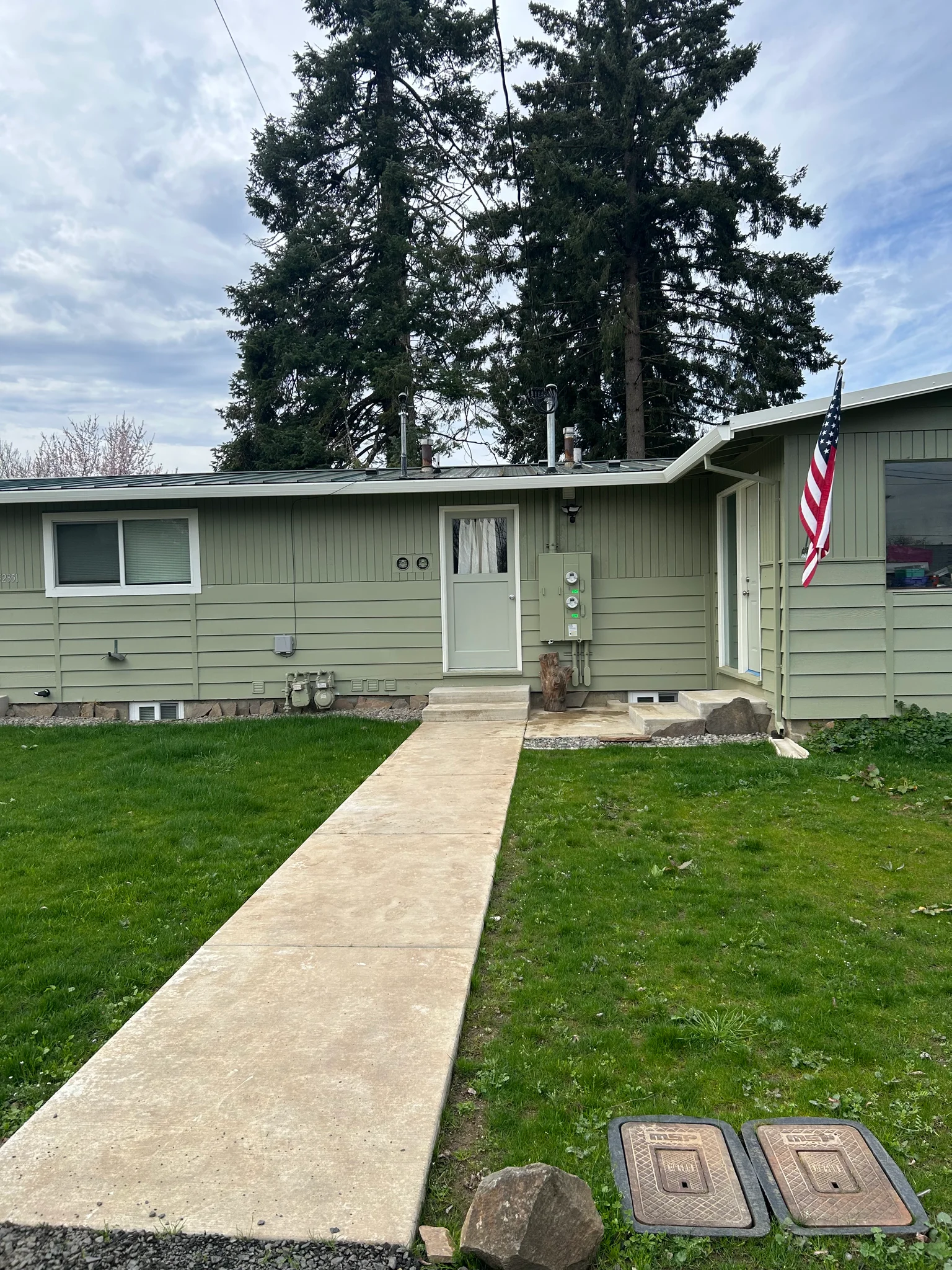 Scappoose Multiplex: 52353 SW 3rd St