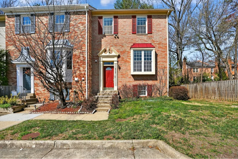 Annandale Townhome: 4538 Little River Run Drive