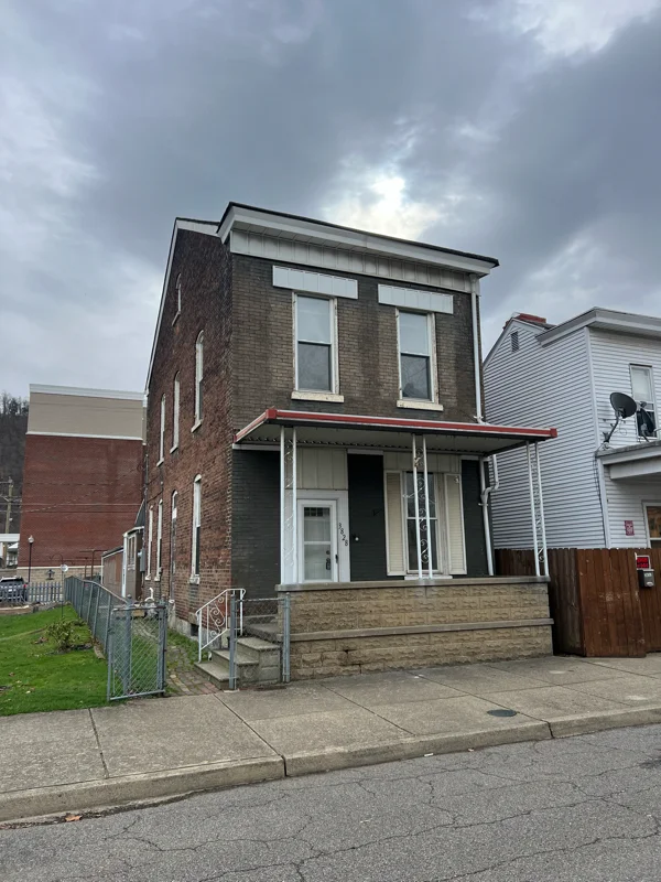 Wheeling House: 3828 Eoff St
