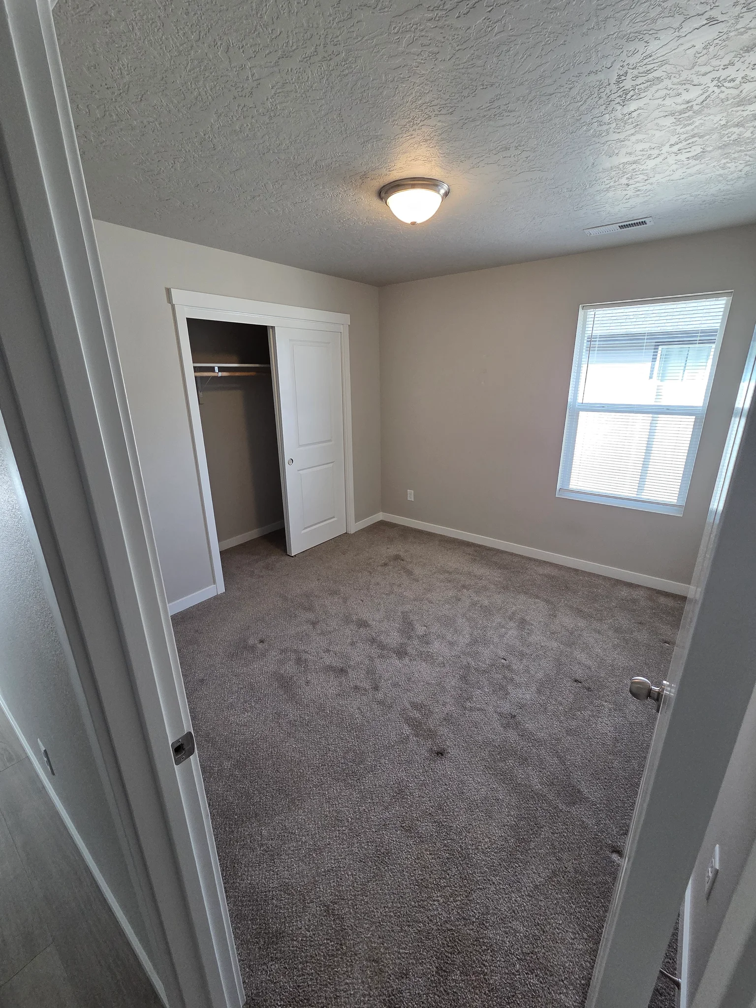 Nampa House: 17649 Desert Ridge Ave