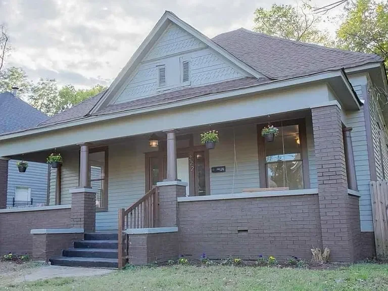 Birmingham House: 222 49th St N