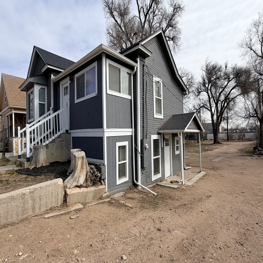 Greeley House: 114 9th Ave