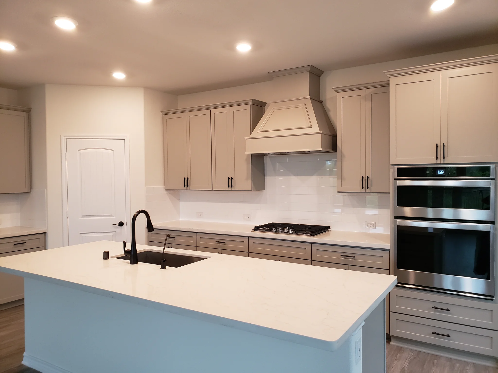 Fort Worth House: 9008 Bison Creek Dr