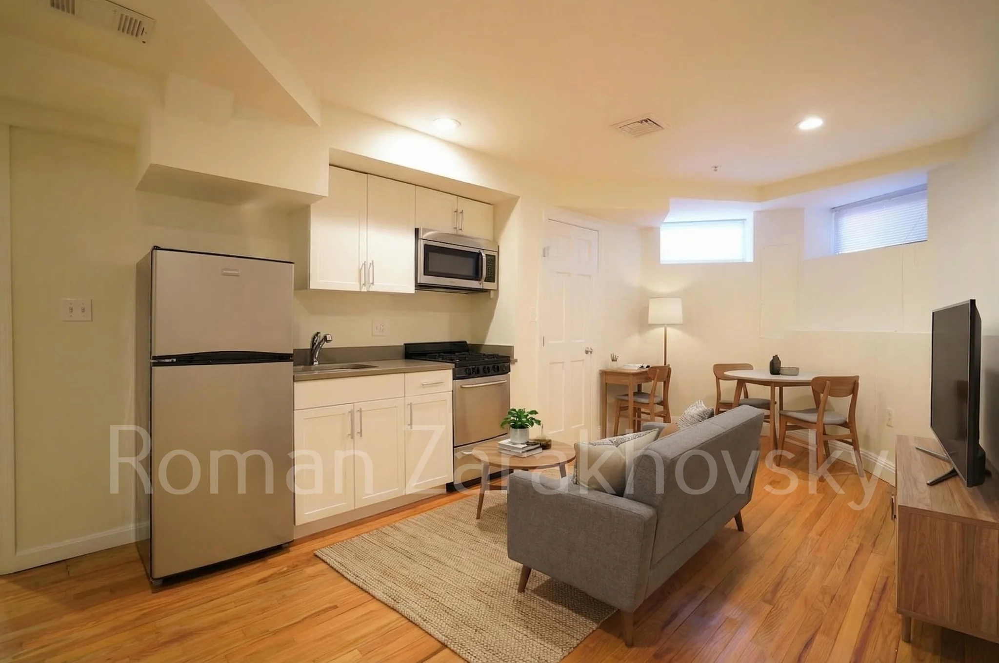 Allston Apartment: 10 Brainerd Road