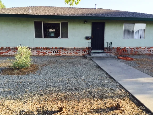 gilroy Multiplex: 810 el cerrito wy