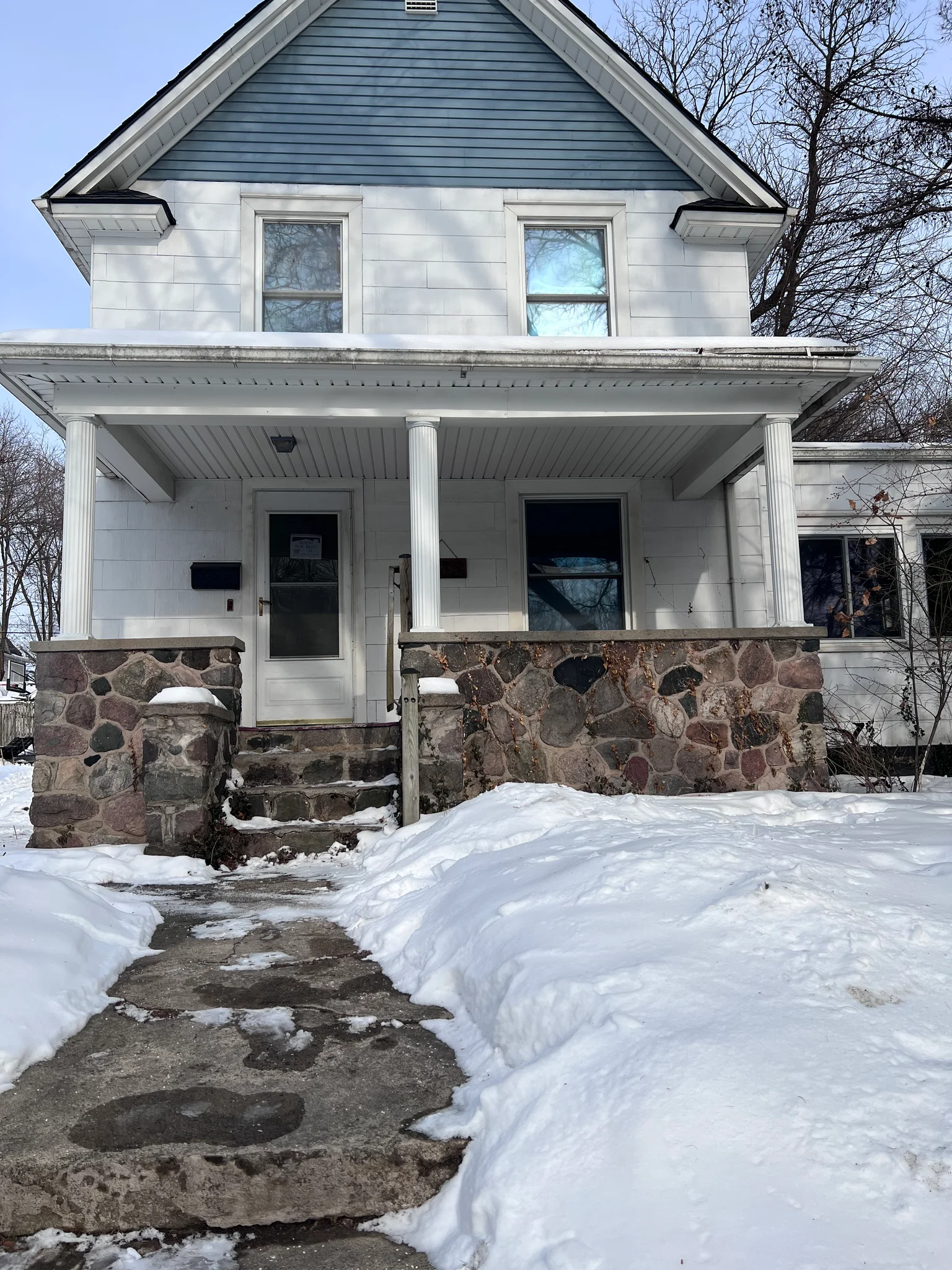 Ann Arbor House: 1133 Michigan Ave