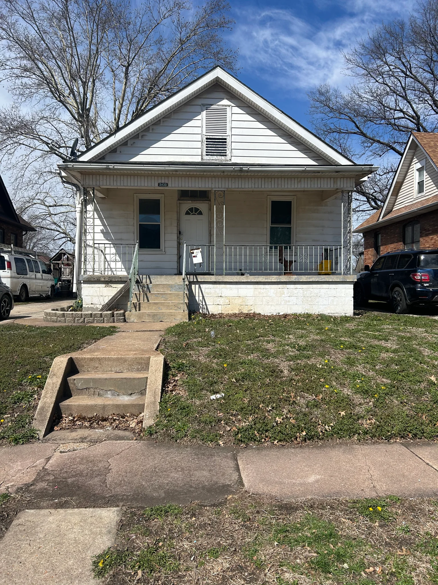 Granite City House: 2345 Iowa St