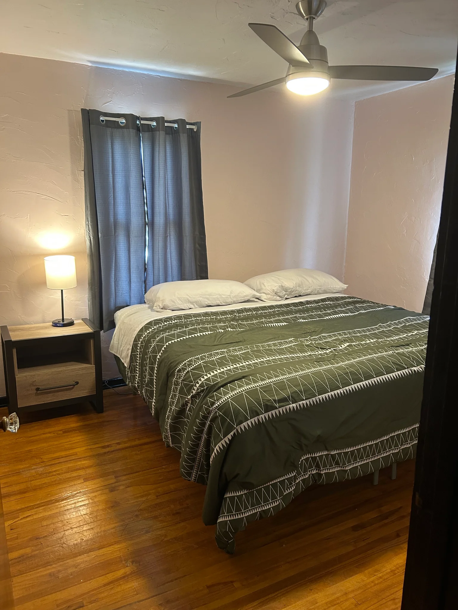 Green Bay House: 603 16th Ave