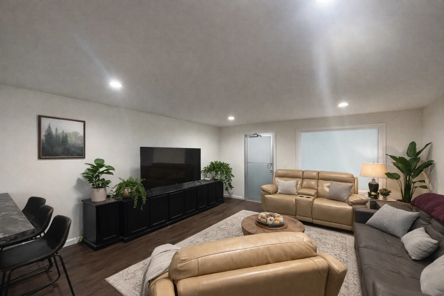 Somerset Townhome: 52 Jackson Rd