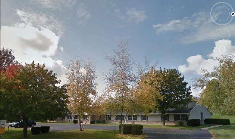 Fox Lake Apartment: 113 Forest Street