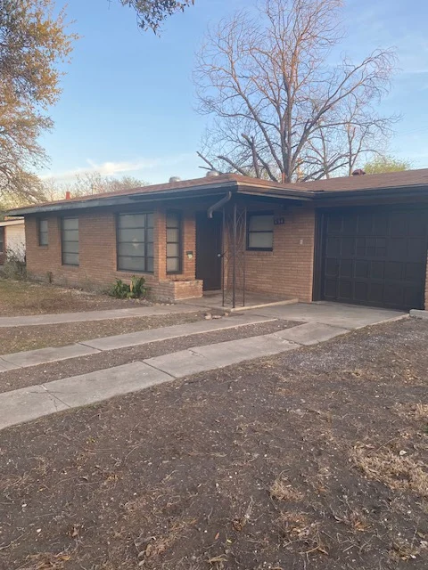 San Antonio House: 154 Greenhaven Dr