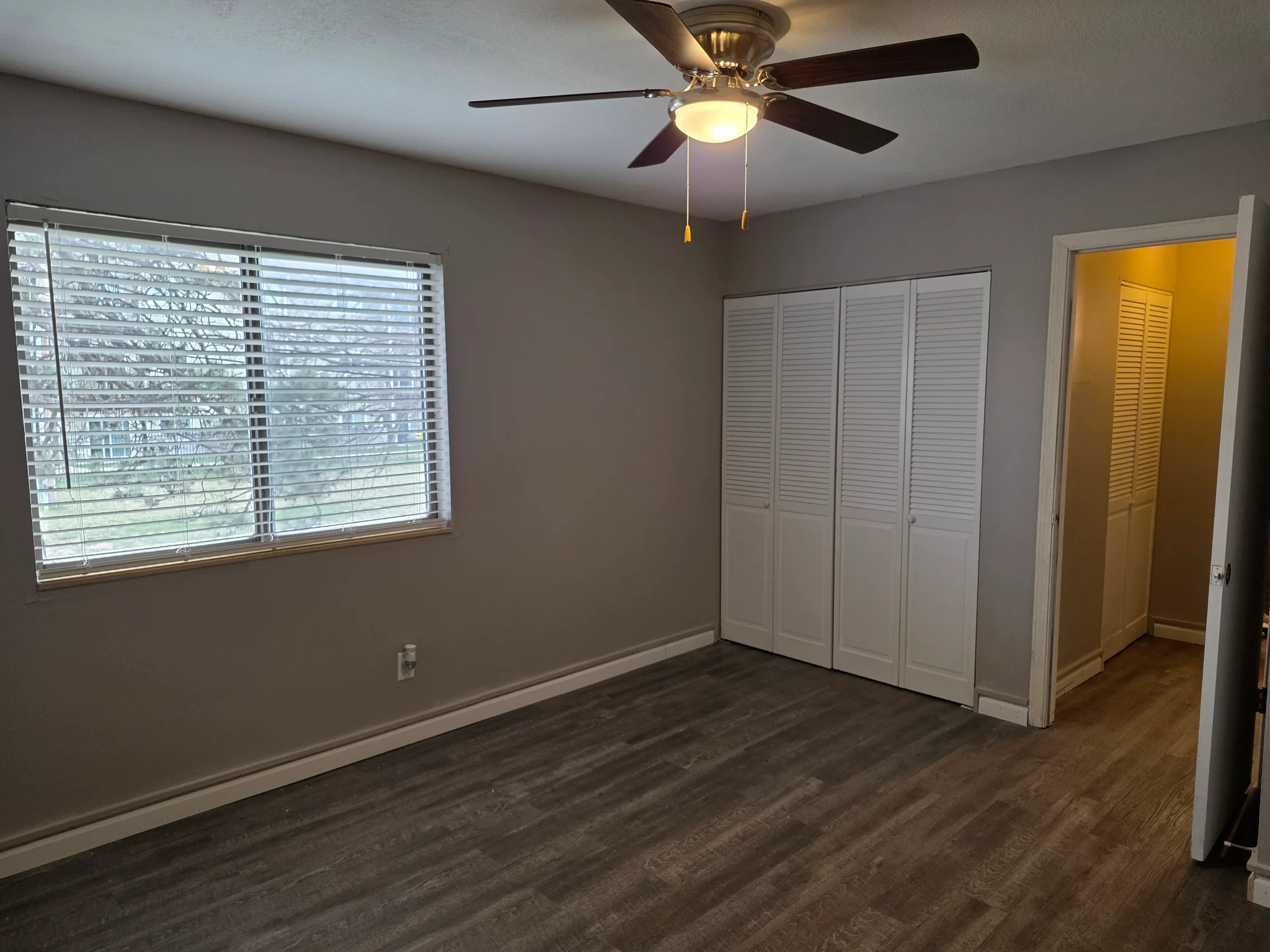 Wichita Apartment: 1325 N MERIDIAN AVE