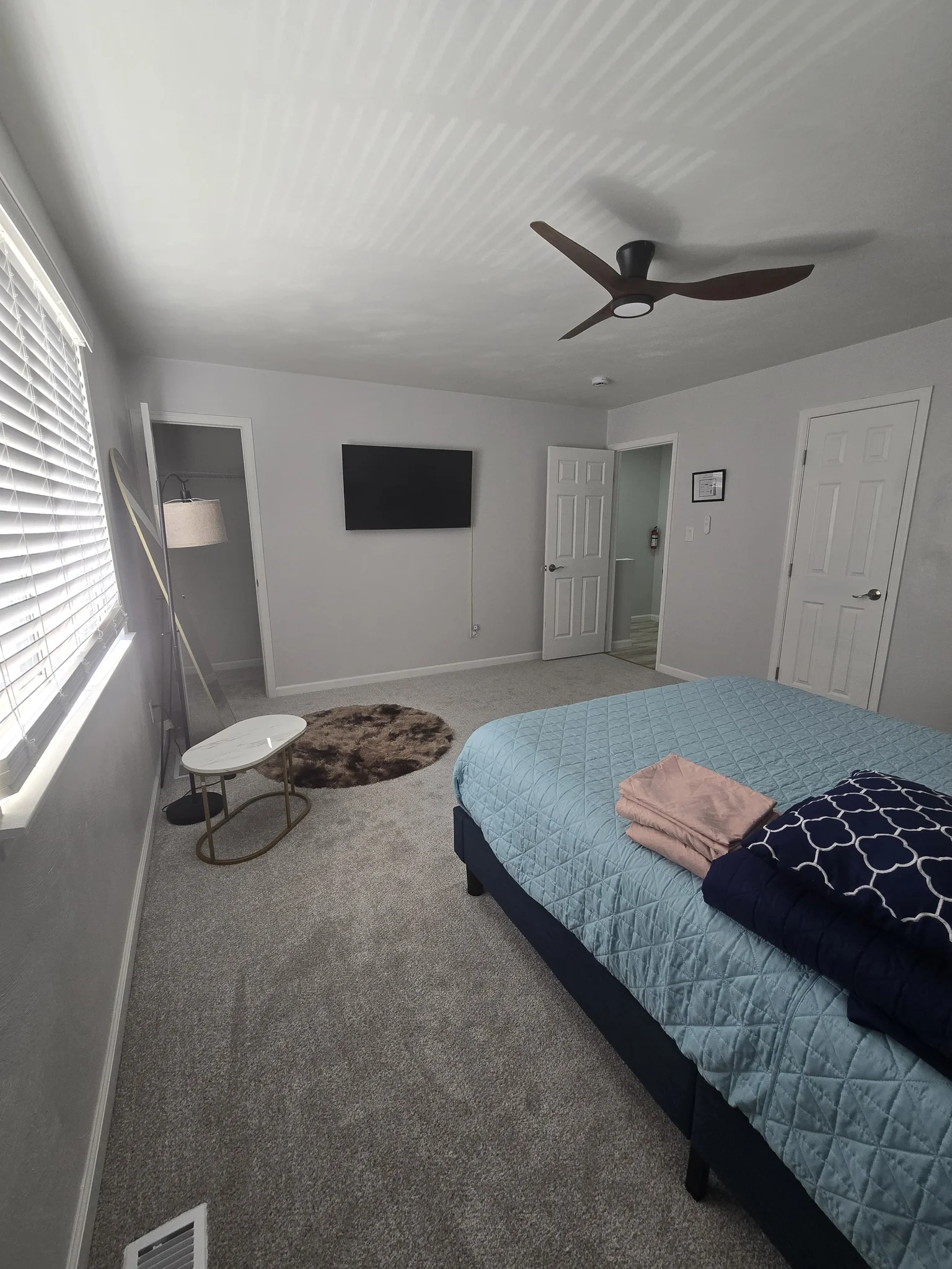 Norfolk House: 9527 18th Bay St