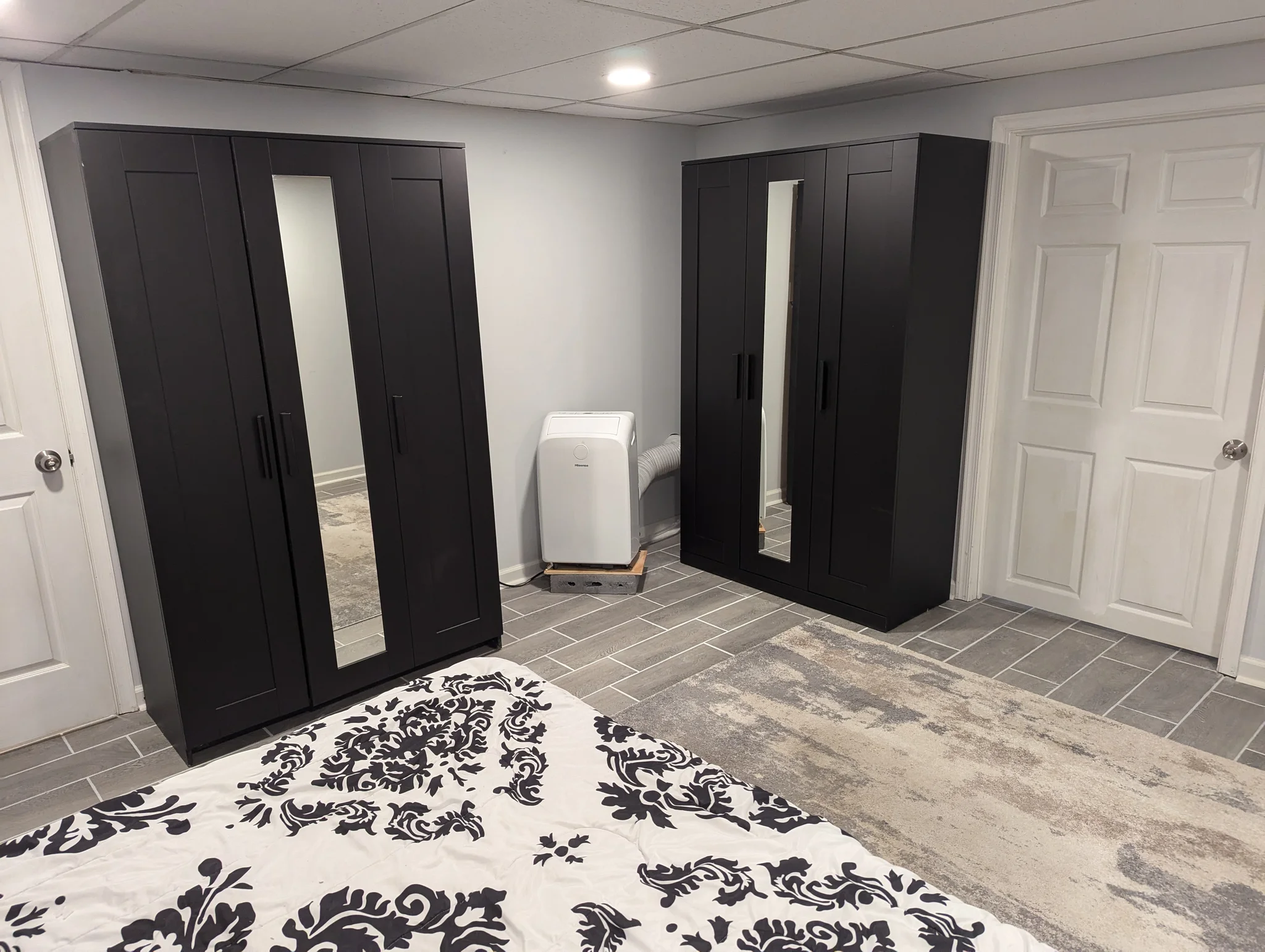 Rockville Apartment: 3 Richview ct