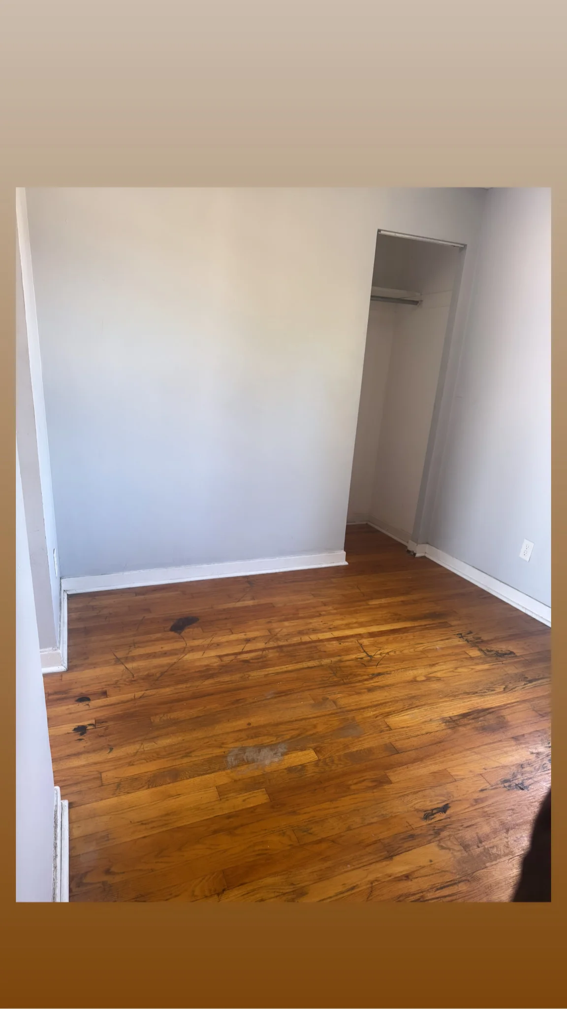 East Chicago Apartment: 1214 W 150th St